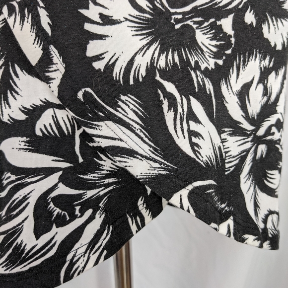 Dingolay EUC floral 2 Piece skirt set crop tie top small Barbados black white - Picture 6 of 16